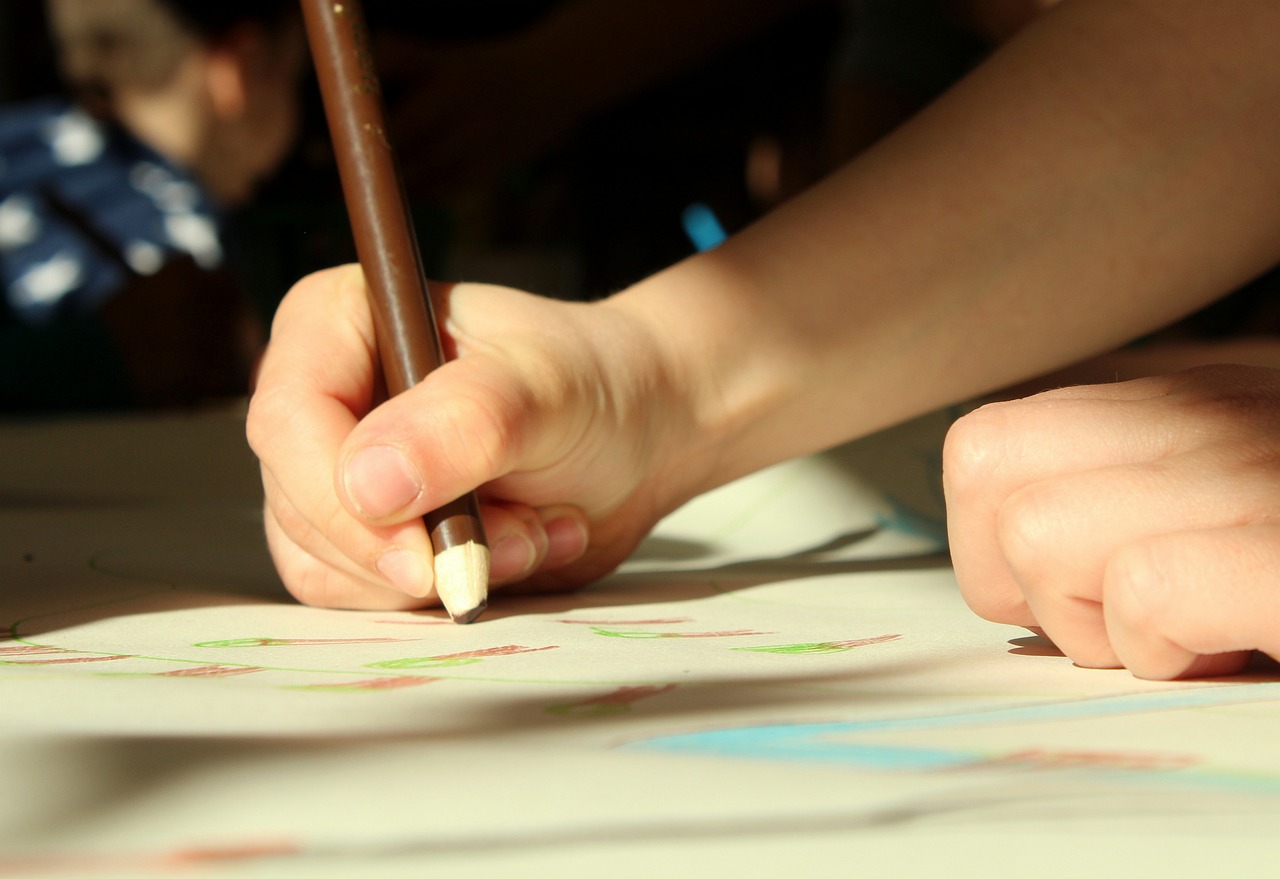 Using Drawing to Boost Mindfulness and Reduce Stress